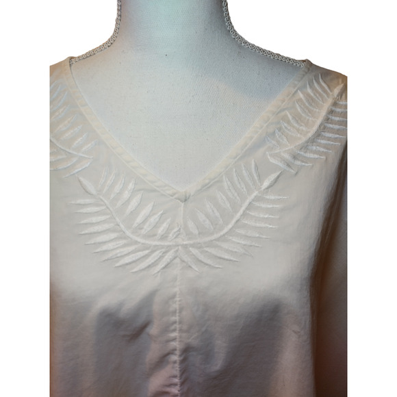 Gap Womens Boho Embroidered Poncho Top V-Neck Oversized Pullover White Medium - Picture 5 of 11